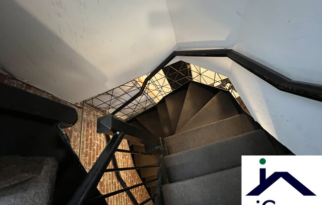 63 South Huntington Avenue