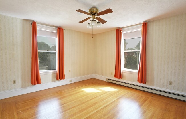5 beds, 3 baths, 2,185 sqft, $5,000