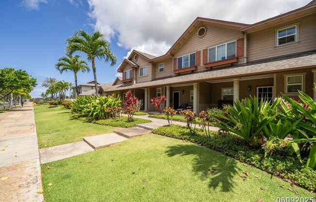 Fairways Edge, 3br/2.5ba w/yard (pets negotiable) (Ewa Beach)