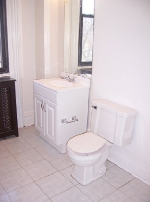 1 bed, 1 bath, $1,195, Unit 3rd Floor