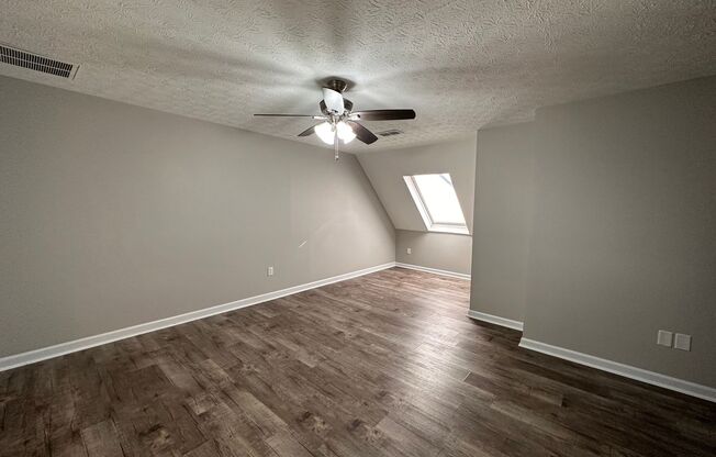 2 beds, 2 baths, 1,350 sqft, $1,745, Unit 3C