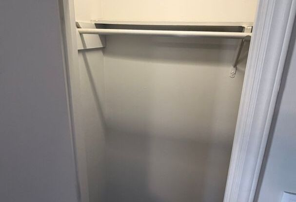 1 bed, 1 bath, 675 sqft, $799, Unit 3338-19