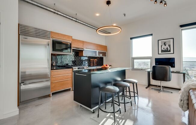 1 bed, 1 bath, $2,700, Unit # 1502