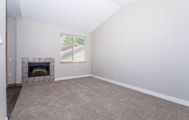 1 bed, 1 bath, 728 sqft, $1,675, Unit D304