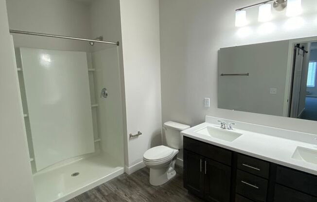 2 beds, 2.5 baths, $2,195, Unit 4958-316