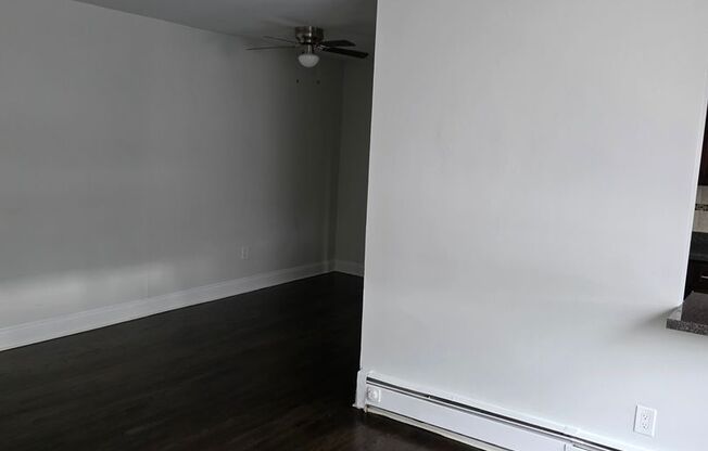 1 bed, 1 bath, 652 sqft, $1,795, Unit 317