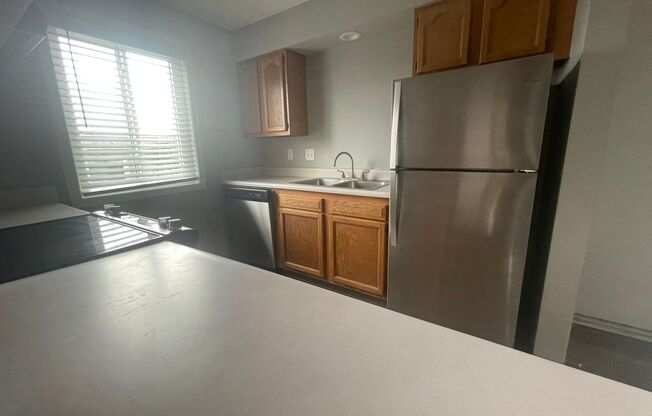 1 bed, 1 bath, 650 sqft, $1,030, Unit 1503-17
