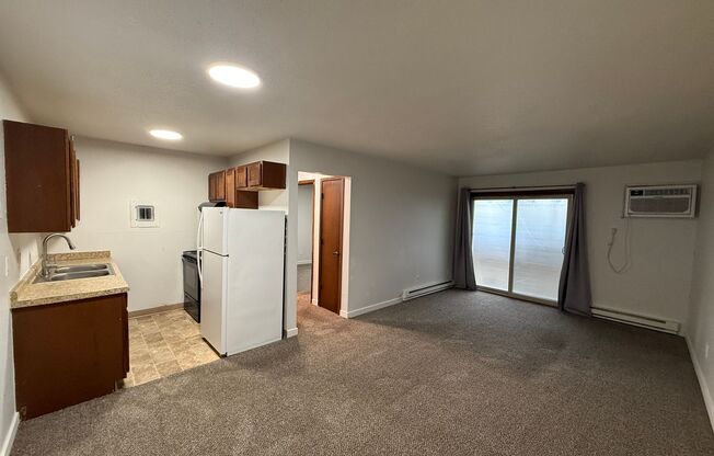 Crossroad Apartments