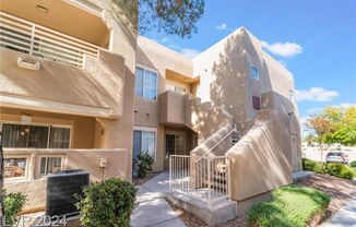 2 beds, 2 baths, $1,500, Unit #108