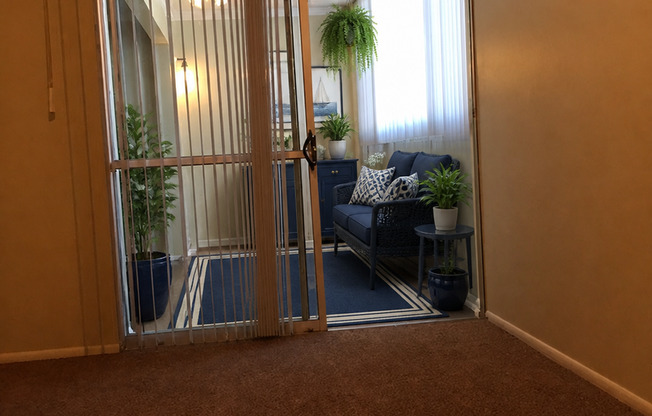 1 bed, 1 bath, 734 sqft, $1,199, Unit 210