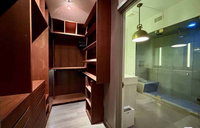 2 beds, 2 baths, 1,710 sqft, $6,750, Unit 401