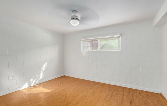 1 bed, 1 bath, 750 sqft, $1,350, Unit 11