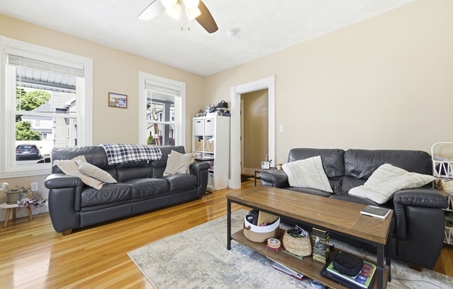 53 WILLARD ST