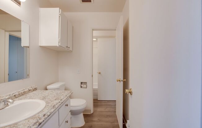 2 beds, 2 baths, 1,092 sqft, $1,875, Unit 47