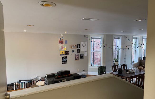 **$500 rent credit with lease starting on or before 08/05/2026**