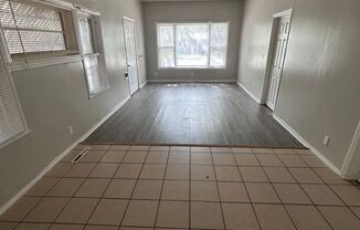 3 beds, 1 bath, 950 sqft, $875