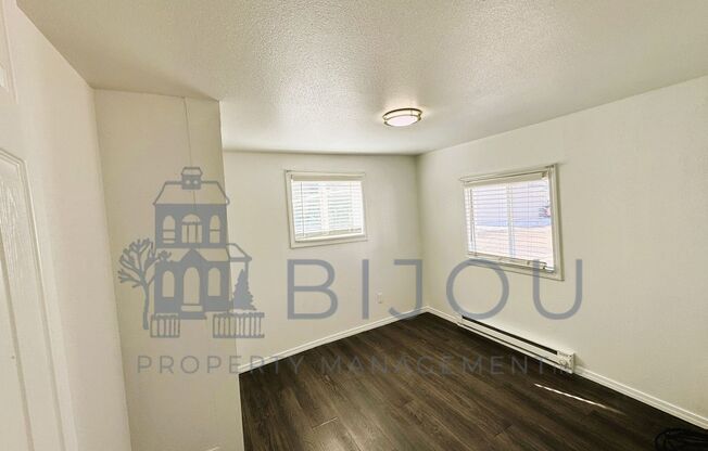 1 bed, 1 bath, $850, Unit 429 1/2