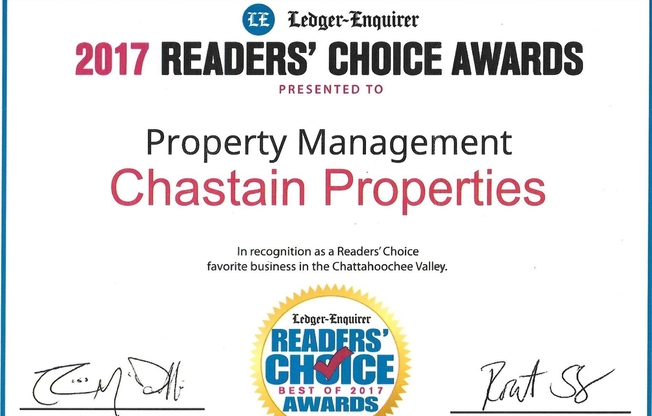 2 beds, 1 bath, 900 sqft, $700, Unit 54