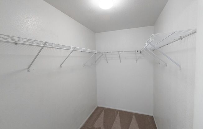 2 beds, 2 baths, $1,550