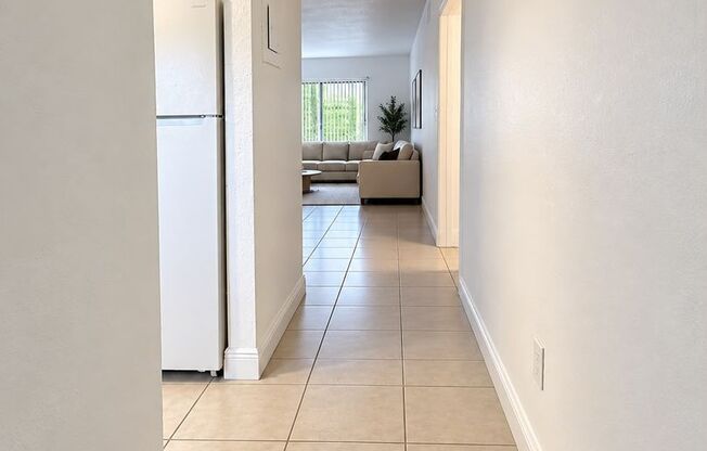 LP 02:Sunny Isles Apartments