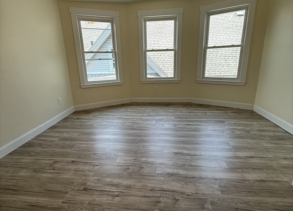 22 24 BALDWIN