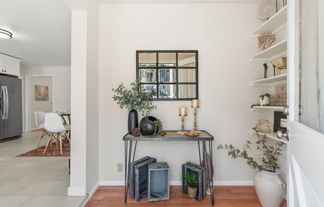 Sunny and Charming Boulder Creek Retreat - Modern Living on a Shared Property