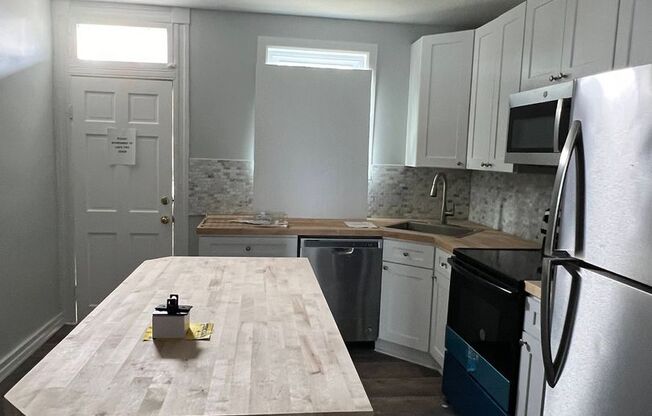 Newly Renovated 2 Bedroom in Baltimore City's Pigtown