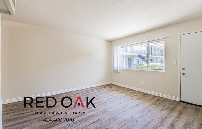 4900 CLAIR DE AVE