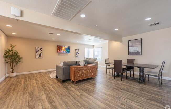 Community lounge at Sunset Winds in Henderson, NV 89014