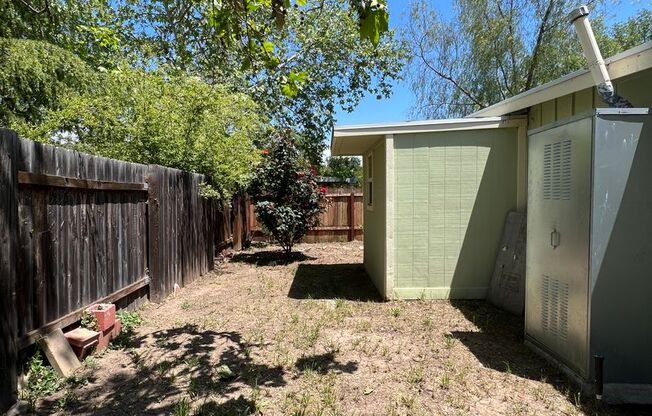 Private Studio with Bonus Room in Downtown Ojai