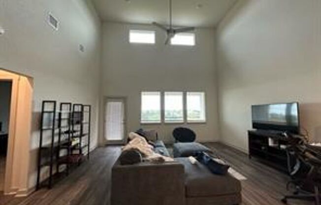 Parker Station - Minutes to Mueller Attractions / 4 bedrooms