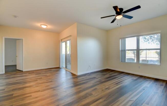 2 beds, 2 baths, 1,046 sqft, $1,550, Unit UNIT 1030