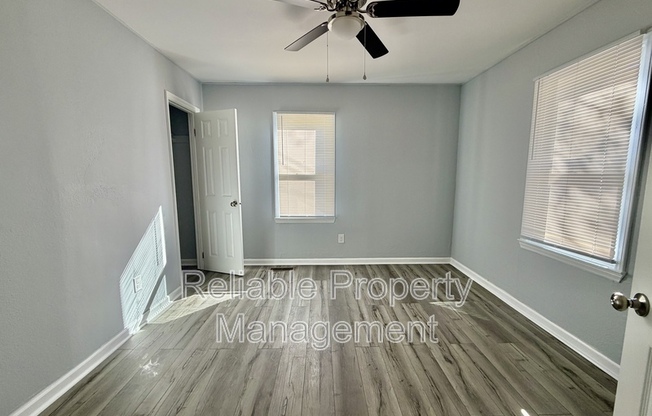 517 S FUQUAY AVE