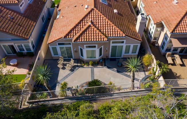 2 beds, 2 baths, $4,995