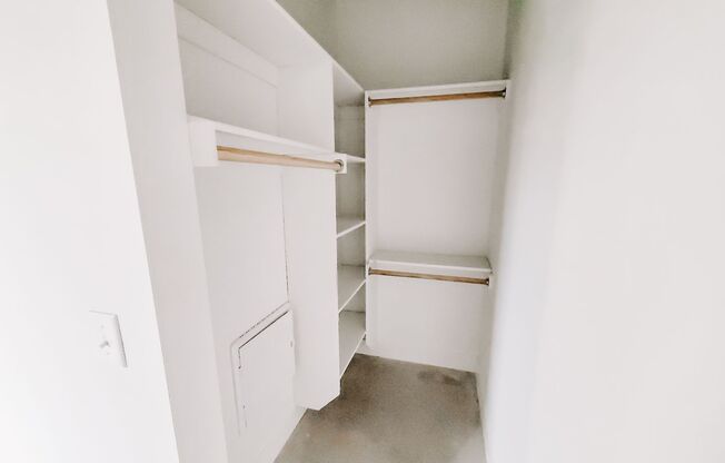 Studio, 1 bath, 465 sqft, $975, Unit D203