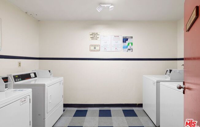 1 bed, 1 bath, 634 sqft, $1,750, Unit 115