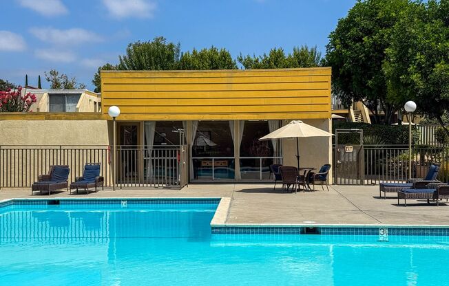 1 bed, 1 bath, 660 sqft, $2,195