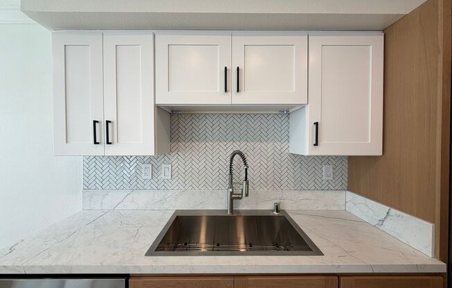 2 beds, 2.5 baths, 1,360 sqft, $4,750, Unit 108