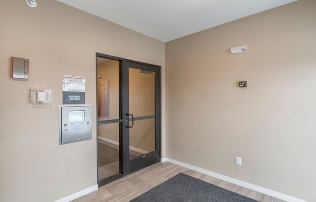 Studio, 1 bath, 611 sqft, $1,015, Unit 112