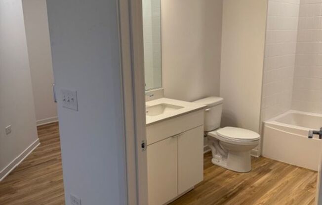 2 beds, 2 baths, 1,010 sqft, $2,495, Unit 4800 157th Street - 324