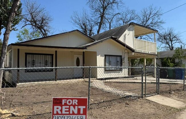 206 SOUTHLAWN