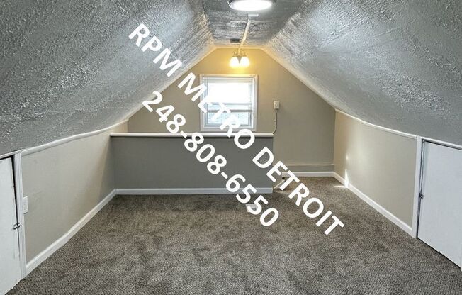 2 beds, 1 bath, $1,250, Unit (NO)