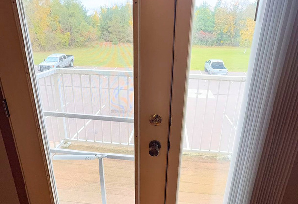 1 bed, 1 bath, $750, Unit PU410X-216