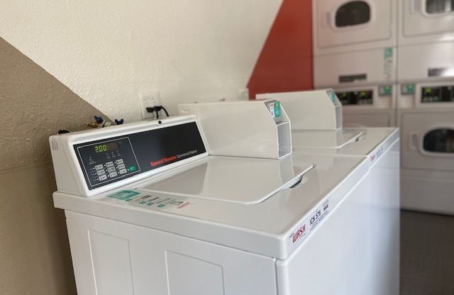 The Redwoods Apartments - Laundry Room