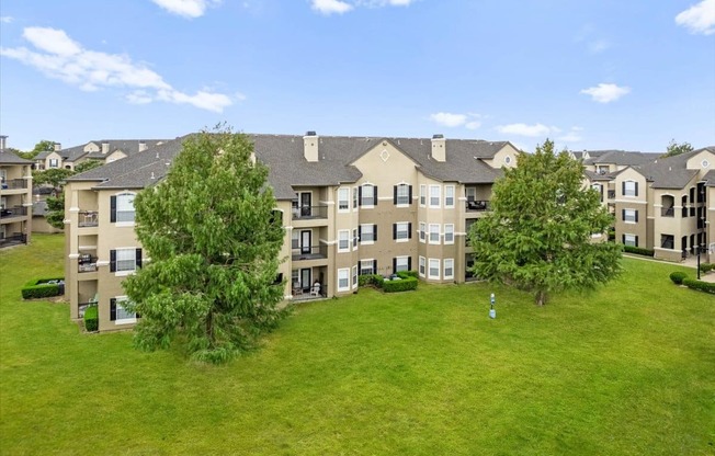 the preserve at ballantyne commons apartment for rent in champaign, il