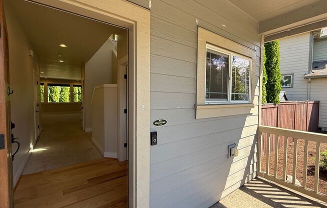 Beautiful 4-Bedroom Home for Lease in the Heart of Wilsonville