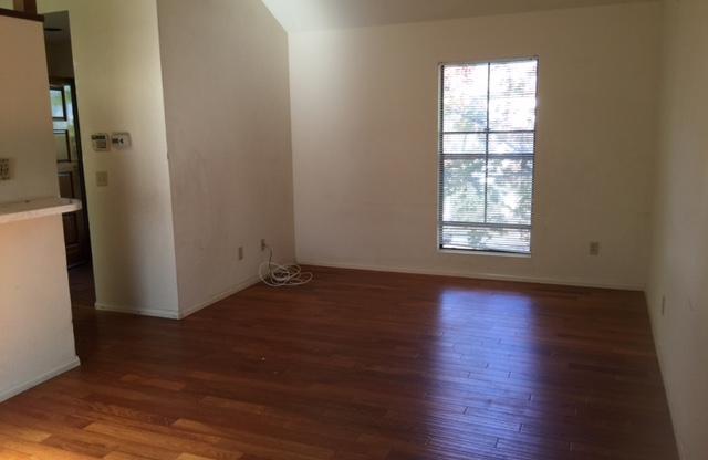 1187 Grove Apt G