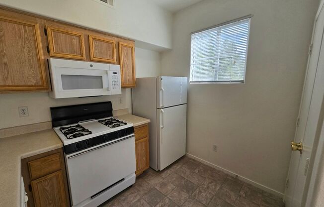 2 beds, 2 baths, $1,475