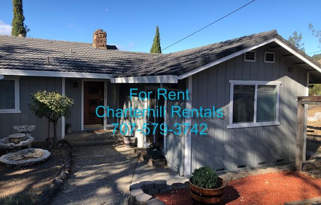 Huge,  attached, Bennett Valley, granny unit- includes utilities!