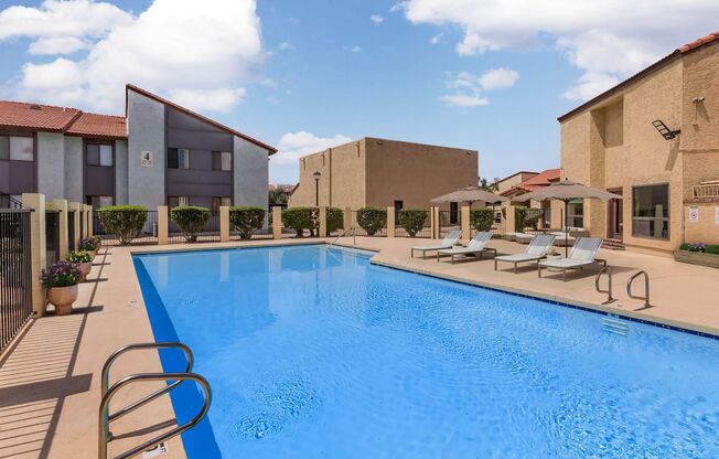 Lynnwood Apartments